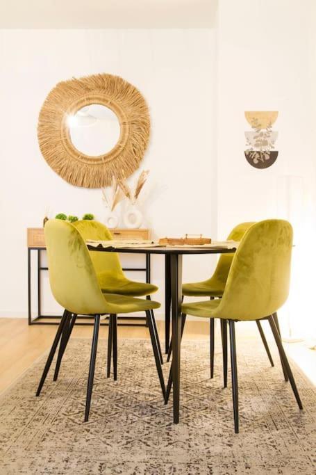 Le Saint Amour Cosy Besançon Eksteriør billede